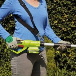 Garden Gear 20V Cordless Lithium-ion Telescopic Hedge Trimmer -Double Tree Store G116720Pole20trimmer20ls203202000x20001