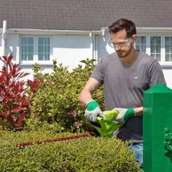 Garden Gear 600W Hedge Trimmer -Double Tree Store G2759 3